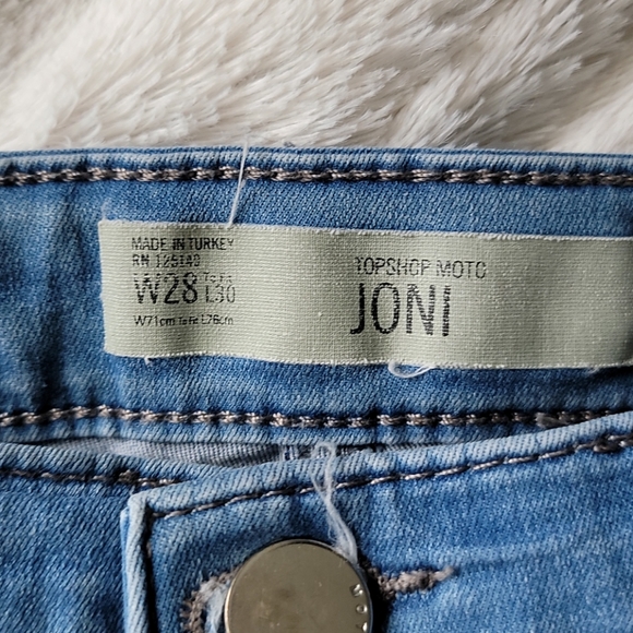 Top shop jeans. - Picture 3 of 4